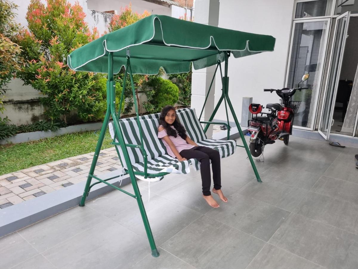 Vidushi Home Minuwangoda Ngoại thất bức ảnh