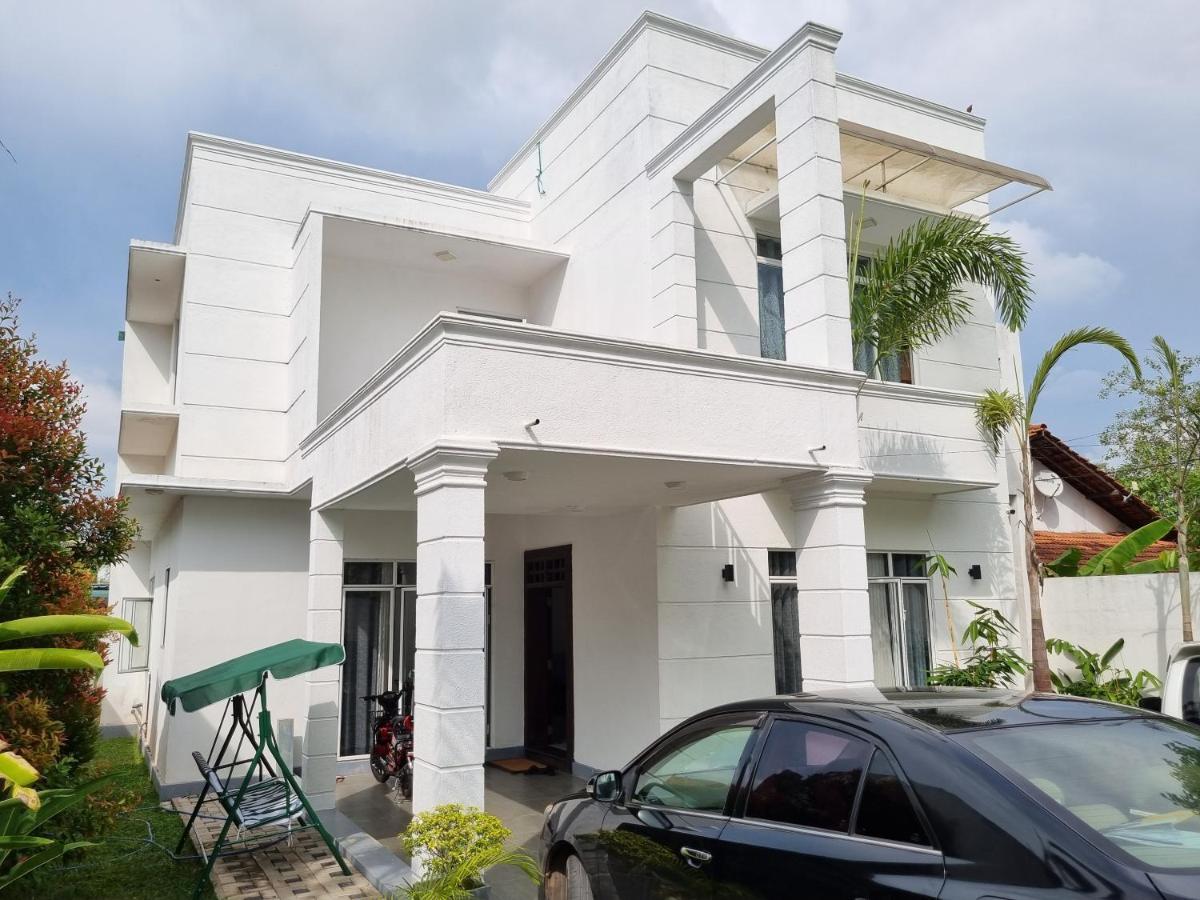 Vidushi Home Minuwangoda Ngoại thất bức ảnh