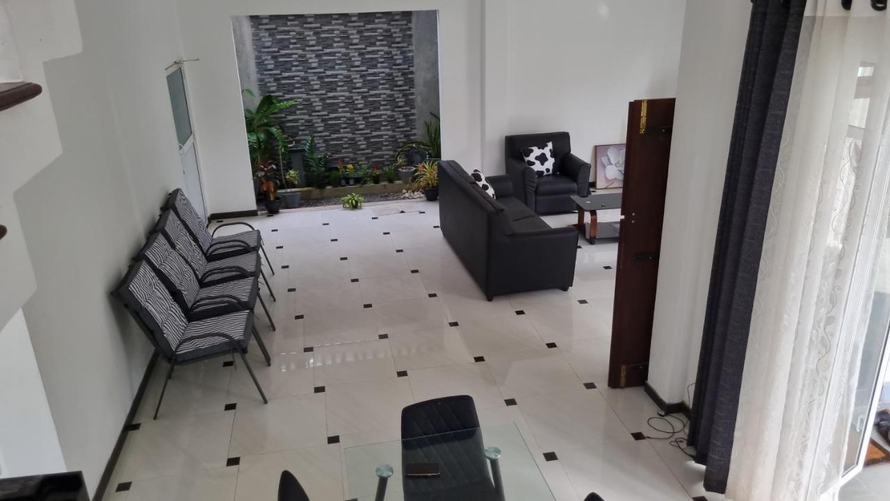 Vidushi Home Minuwangoda Ngoại thất bức ảnh