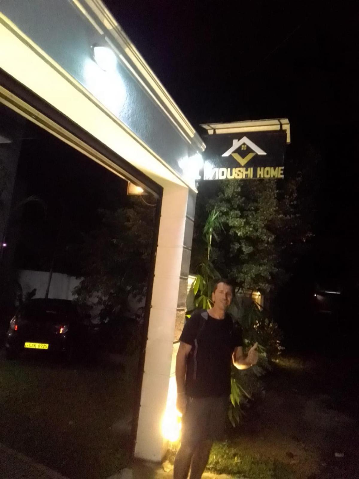 Vidushi Home Minuwangoda Ngoại thất bức ảnh